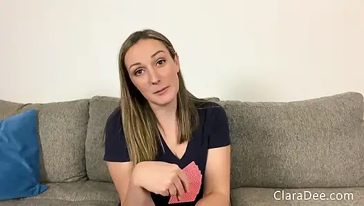 Стрип-покер Findи, Clara Dee