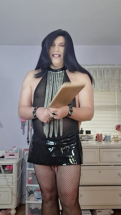 Cum worship your transvestite Dominatrix, Mistress Victoria!