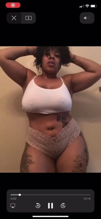 Thot twerking