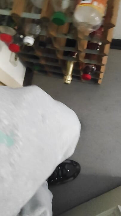 DirTyJunkBro クラブ、ウィックス、汚れた靴下で小便 - パート 2