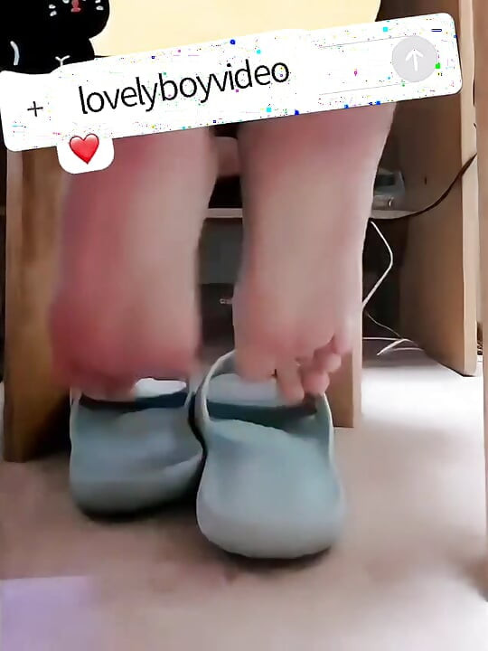 Lovelyboyvideo Cute Male Feet, Boys' Soles