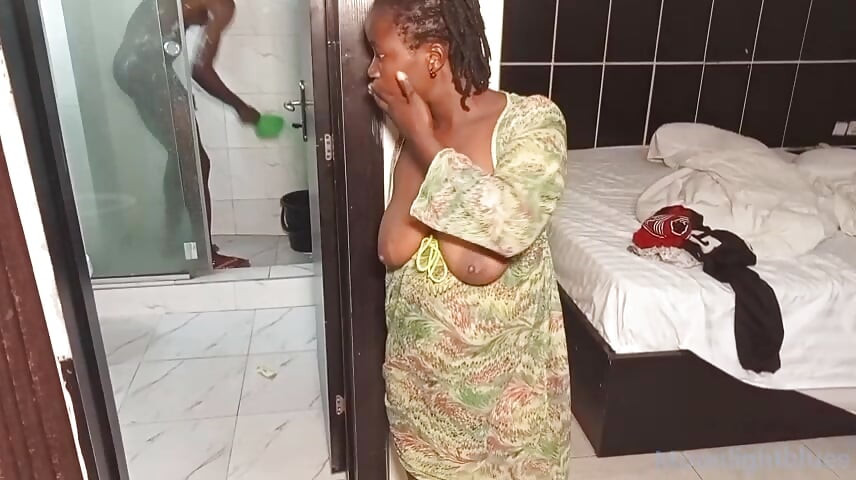 African Pervert Big Ass Horny MILF in Need of BBC