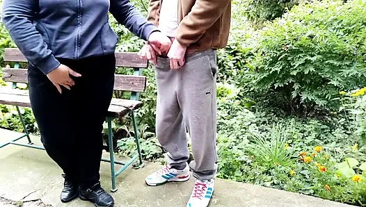 Hot mature stepmom gets cum on her tight big ass