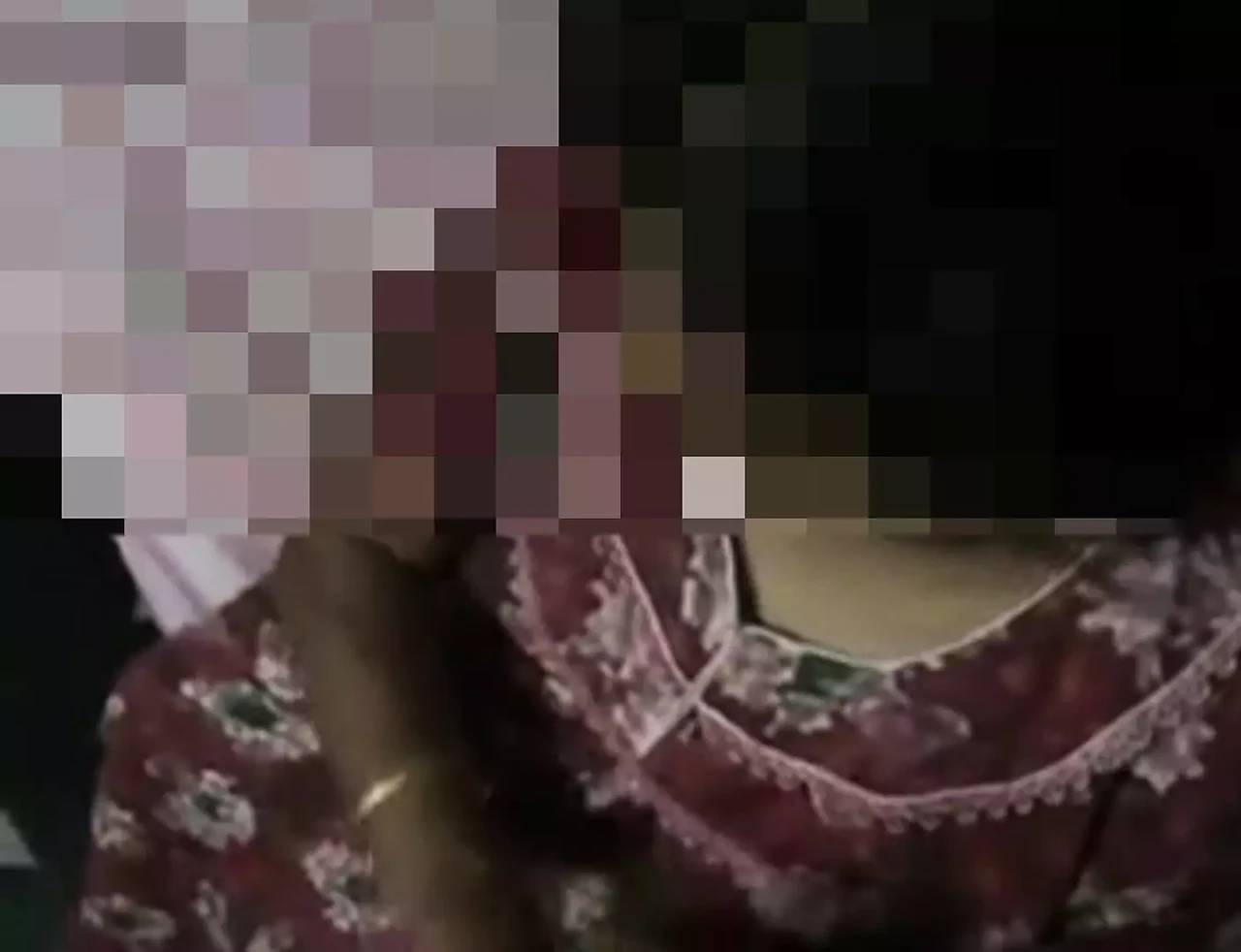 Telugu aunty with hot audio and modda kottudu full video