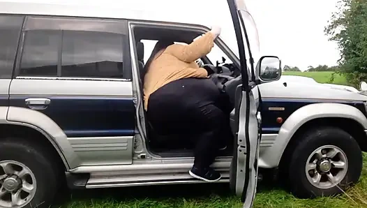 Ssbbw büyük kız büyük araba sorunları