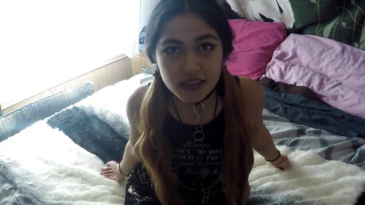 Roomate Pressure for Blowjob