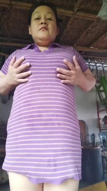 Jaw-dropping moment from "naughty Molly explore body and pussy in jungle"
