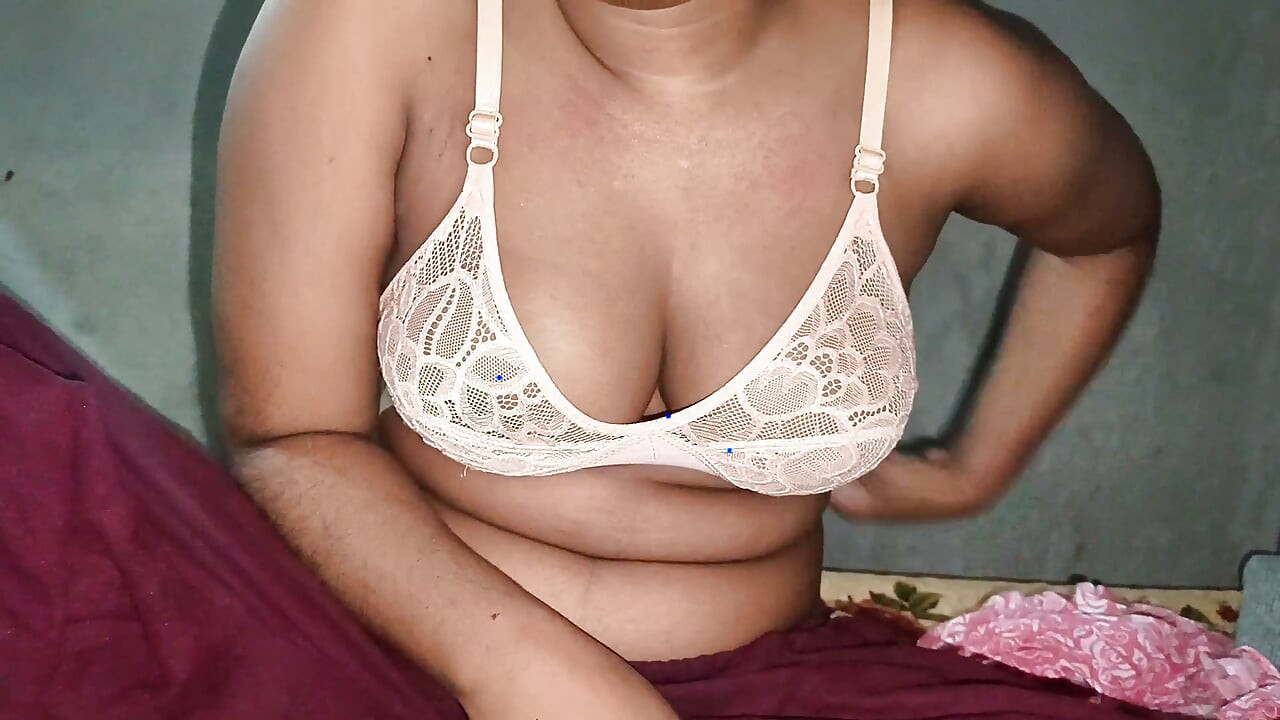 Part-1 Asian Girl with Tight Pussy Taking a Good Dick Parsons hard painful