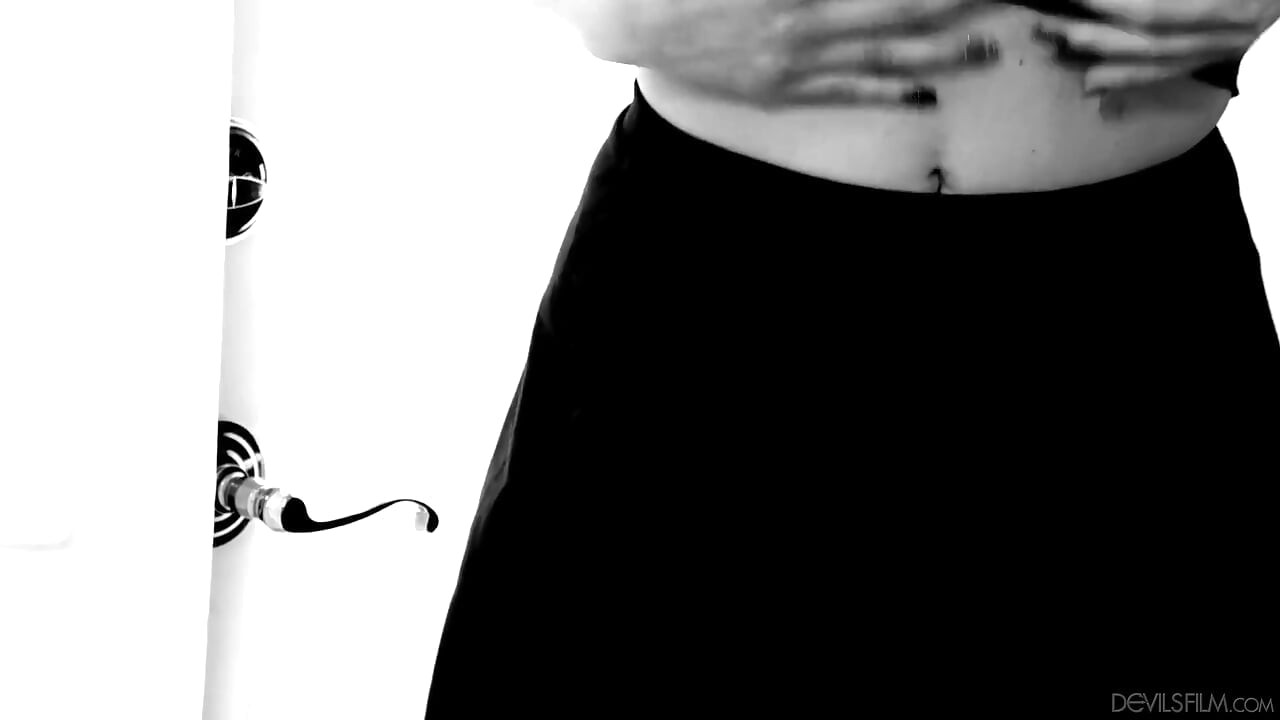 Devils Film - Gorgeous Rebecca Vanguard Gets Her Bushy Pussy Covered in Cum