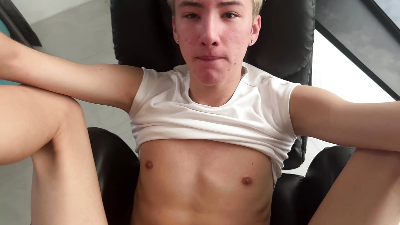 Stepdad Tears Apart Cute Twink's Hole and Cums Inside Her
