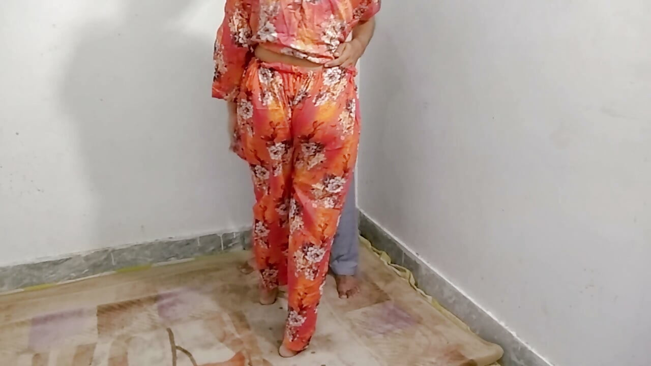 Cicha ucieczka od codzienności daje dwojgu dorosłym Desi szansę na wyjątkowy wieczór we dwoje (18+)