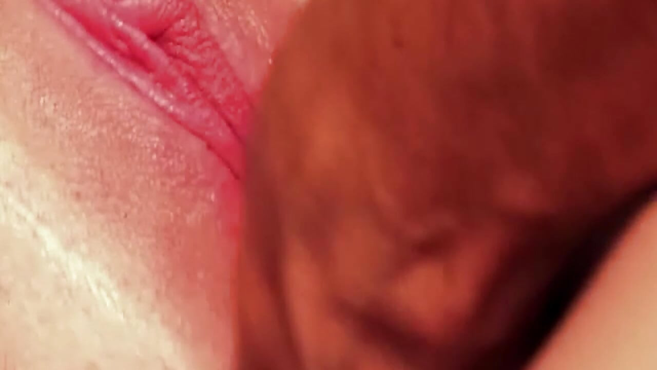 구멍을 벌리게 하는 미시 금발 밀프