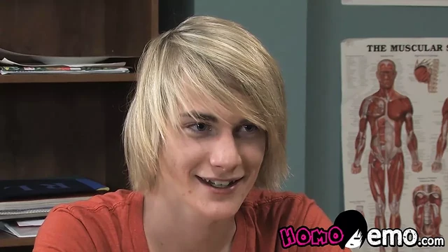 Twink deviant blows before ass pounding from gay schoolboy