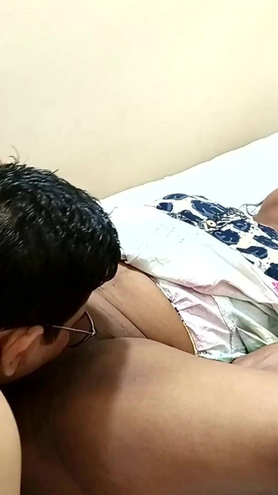Indian Married IT Professor Anita Deepthroat Blowjobs Full Masti Hardcore Squirting Sex with Colleague | Clip 1