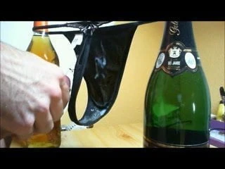 cum string panty cumshot thong voll gespritzt dirty