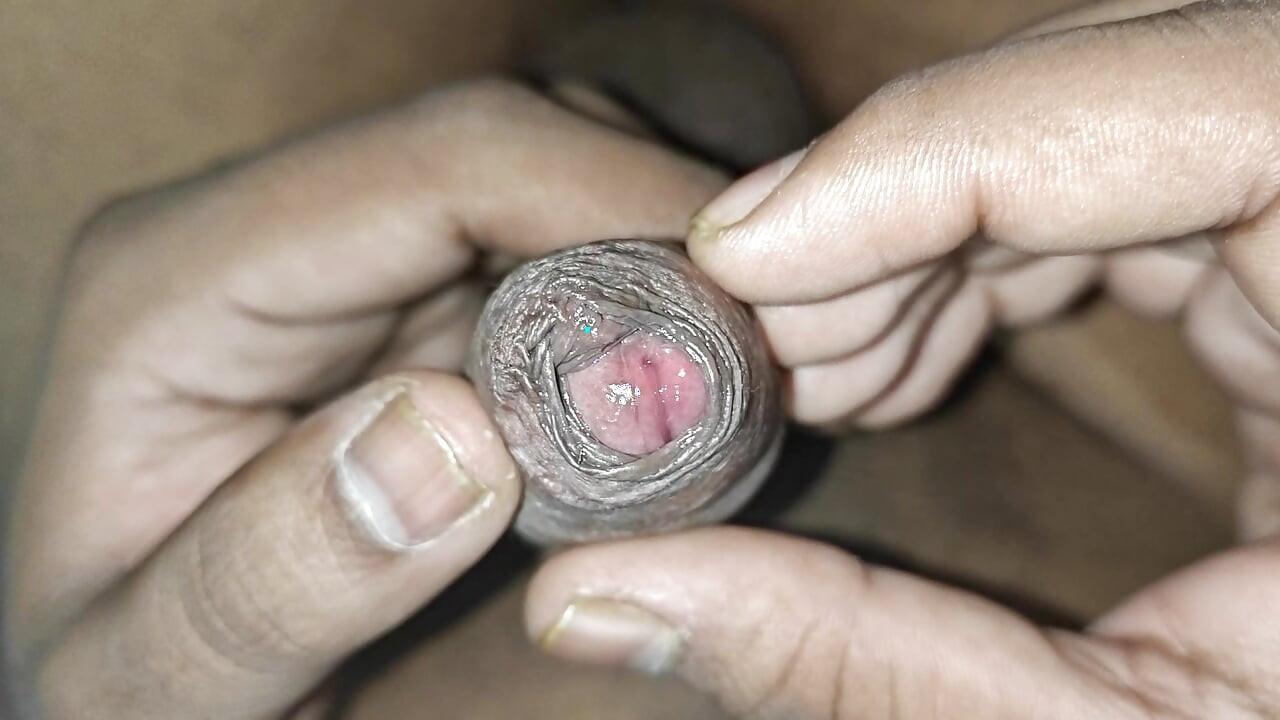 德西印度男孩高潮大鸡巴信息国王眼镜蛇德西土地 muth mara 公鸡