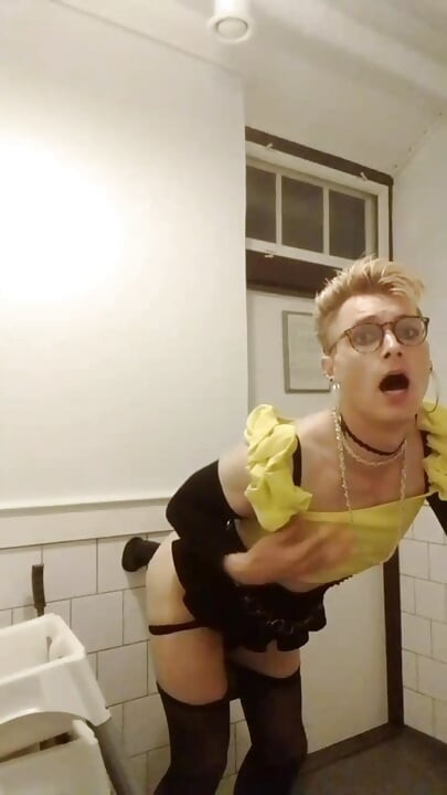 Hot Sissy Fag Whiteboi Jes public BBC Dildo
