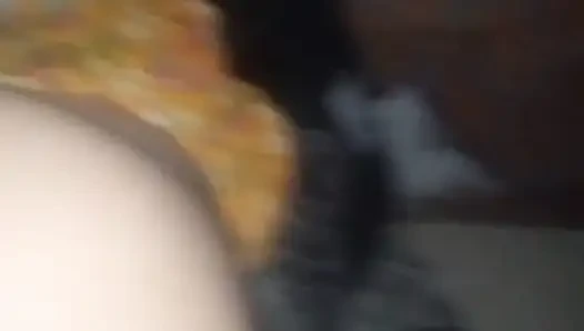 Dörtlü, orta yaşlı seksi kadın latin domaltmalı