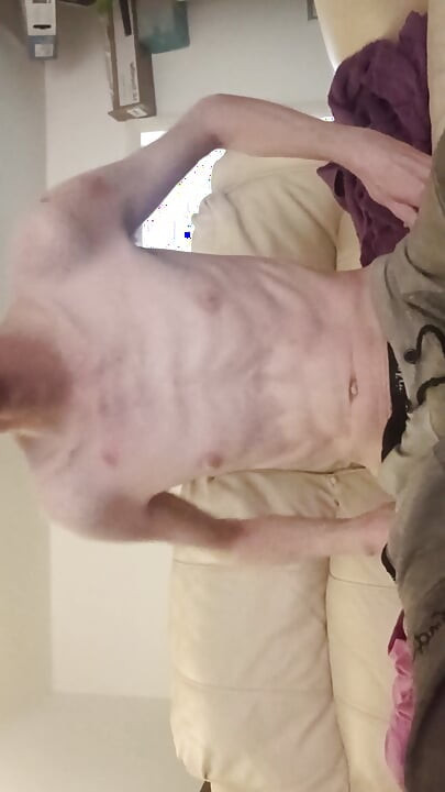 Chav bi yang besar buat strip teasing