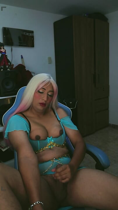 RICH TRANS WITH COSTUME AND NATURAL BREASTS