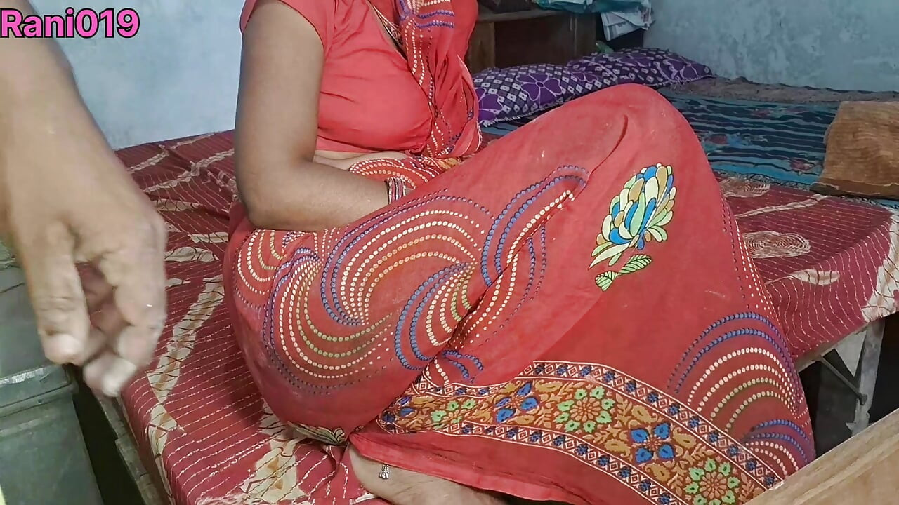 Indian desi hauswaif Rani bhabhi ki chudayi devar ne bhabhi ko ghodi bana ke choda