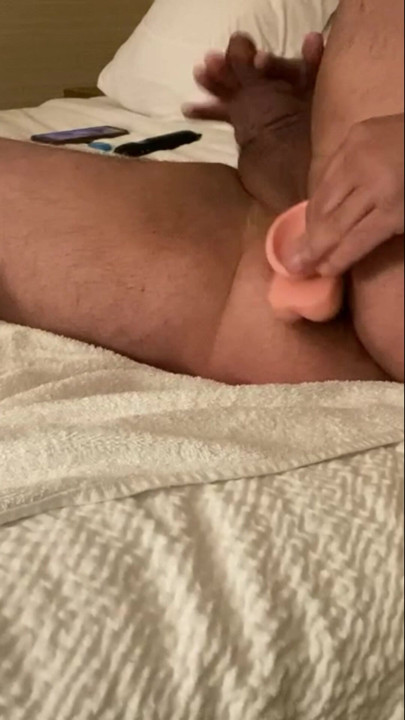 Bisexual chubby big ass always horny to ride