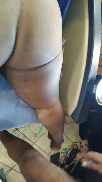 Must-share moment from "Mature Homemade Ebony Milf Big Fat Black Ass"