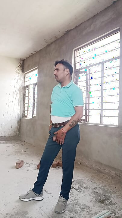 Indian desi police officer get suckiing and shower with neighbour and army officer
