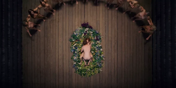 Isabelle Grill Nude in Midsommar (2019)