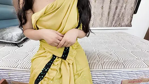 Maid Ko Ghar Mein Paise Chori Karte Pakda