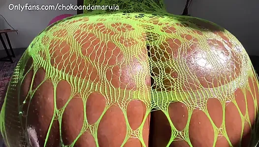 JERK OFF TO THE BIGGEST JUICIEST ASS! JOI