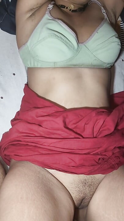Brudna rozmowa z sunnickim Bhabhi gorącą indyjską gospodynią słynną Bhabhi