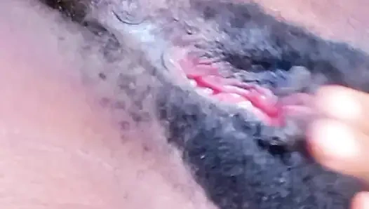 Üvey kız kardeşimi sikmek istiyorum o yapmadı ben eşcinselim