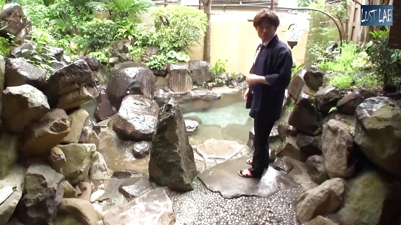 Aphrodisiac Hot Spring Water Heats the Body Until Restraint Completely Falls Apart Part1