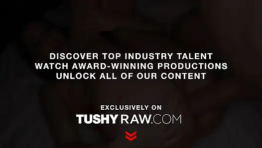 TUSHYRAW анально-сумасшедшая рыжая Audrey Reid позволяет ему накачивать свой большой член в ее тугой дырке