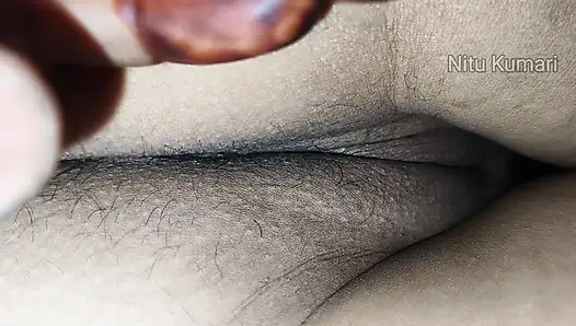 Bhabhi ki chut mein jab land Dala to boli pura andar Tak dal do