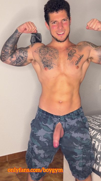 My military big cock can cums with no touch