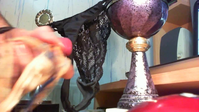 Cum on Thong panty String von wfan35