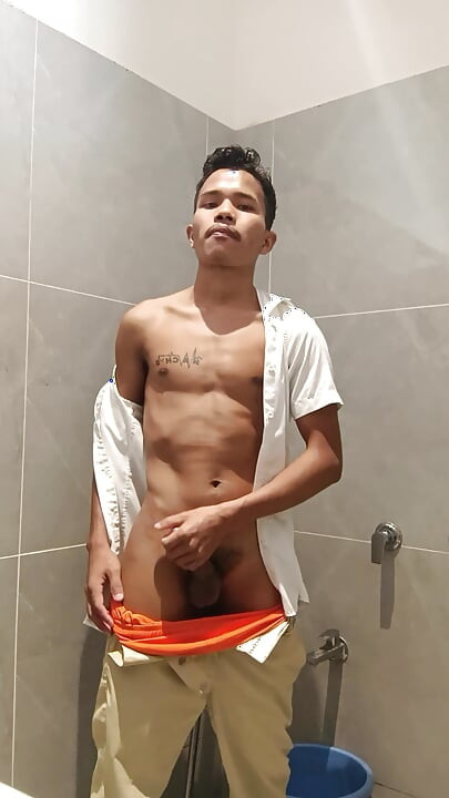 Vrući mladi indijski gej