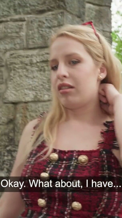 Public Agent Loira alternativa Hailey White tem a buceta mais apertada, boquete POV e sexo ao ar livre | Clipe 1
