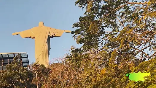 Я сломал брюнетке задницу