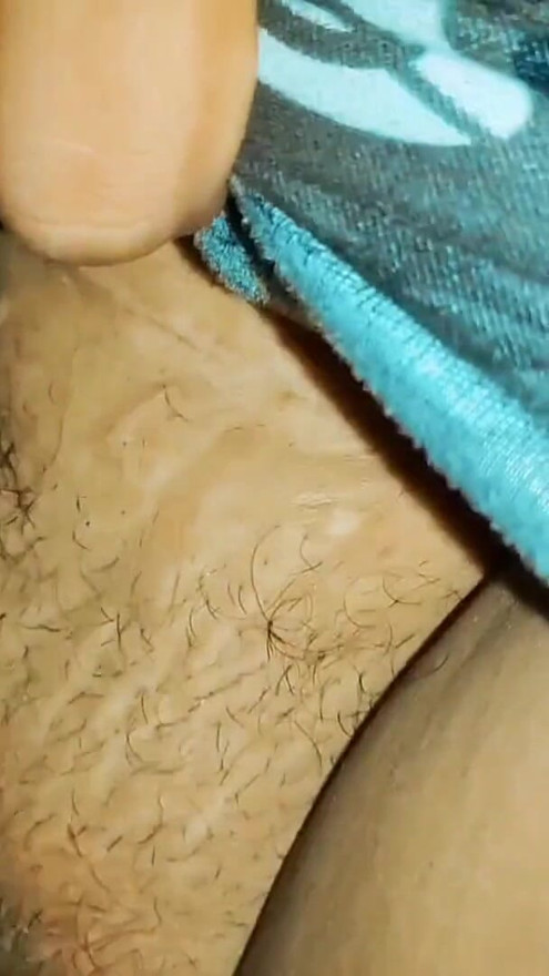 Indische schöne Frau enge Fotze harter XXX-Video – schönes Dorf-Mädchen Sexvideo | Clip 1