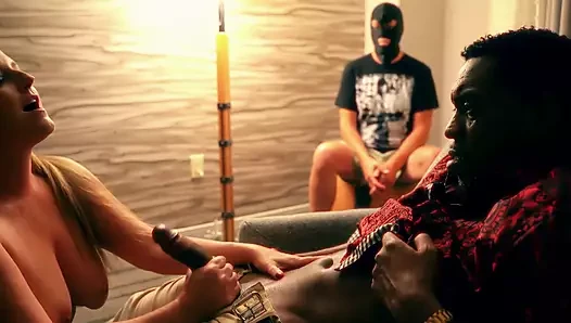 Aldatılan koca büyük zenci yarağı dölü yiyor