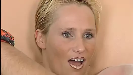 Milf wird endlich mal wieder richtig gevoegelt