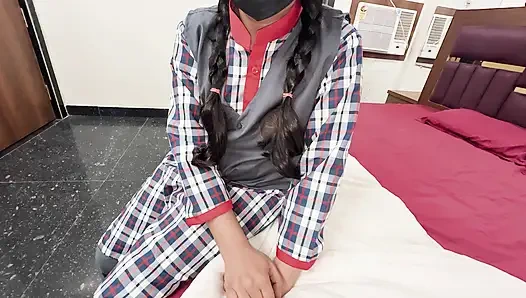 School Girl Ne Exam Mein Pass Hone Ke Liye Teacher Ke Sath Sex Kiya Virgin