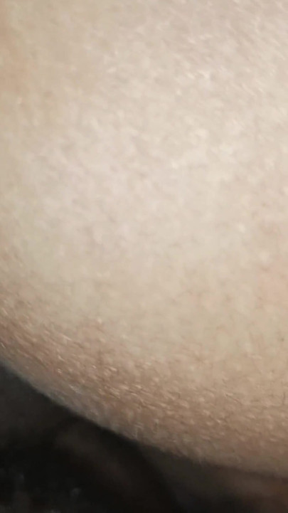 Måste-se ögonblick från "Indian gril anal plug bat plug ass hole hård smärtsam deshi video"