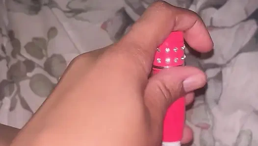 Watch me play with my fat black pussy