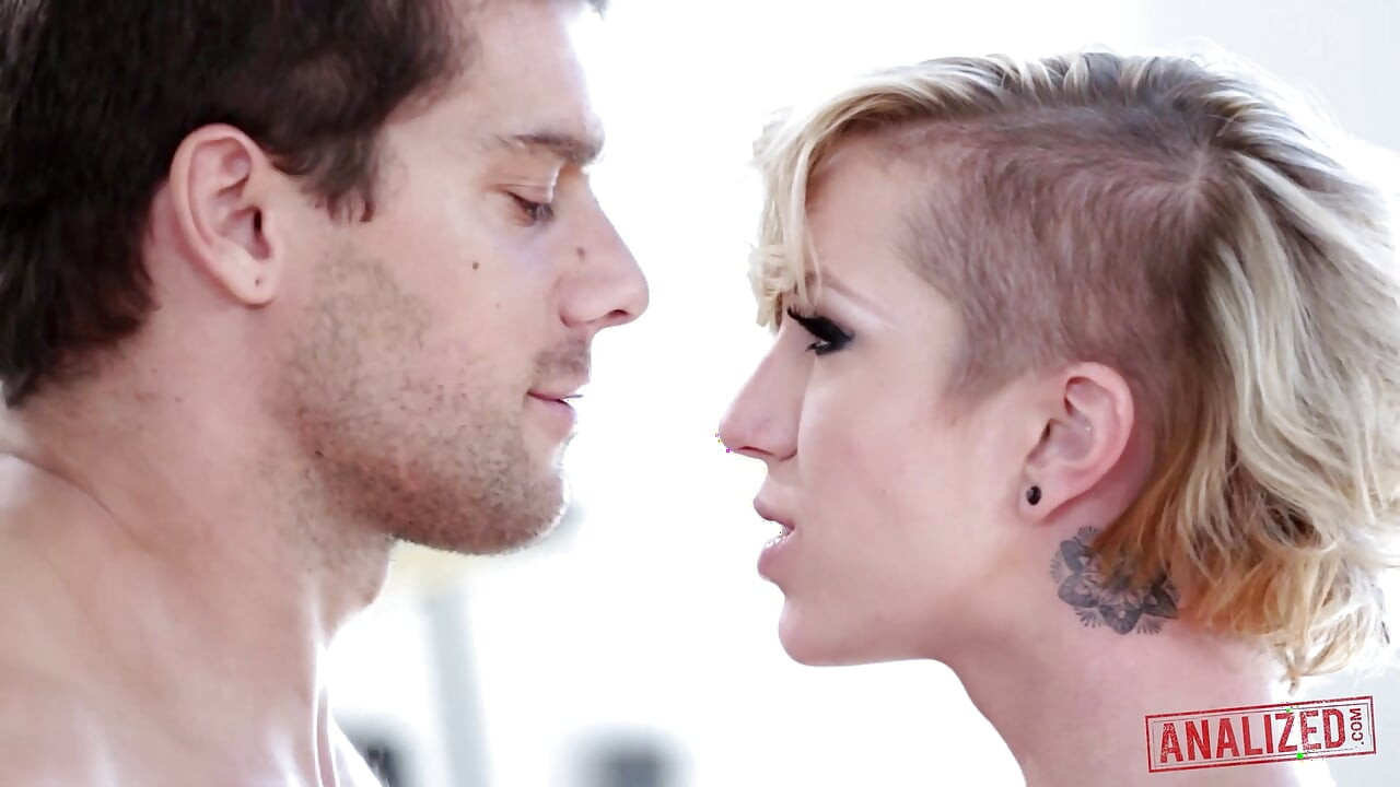 Teenager Maia Davis anal von Ramon Nomar zerstört