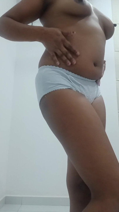 Bole undressing her dress and ready to enjoy | Clip 2