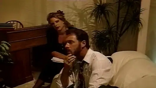 Französisches schätzchen bekam sperma auf ihr arschloch